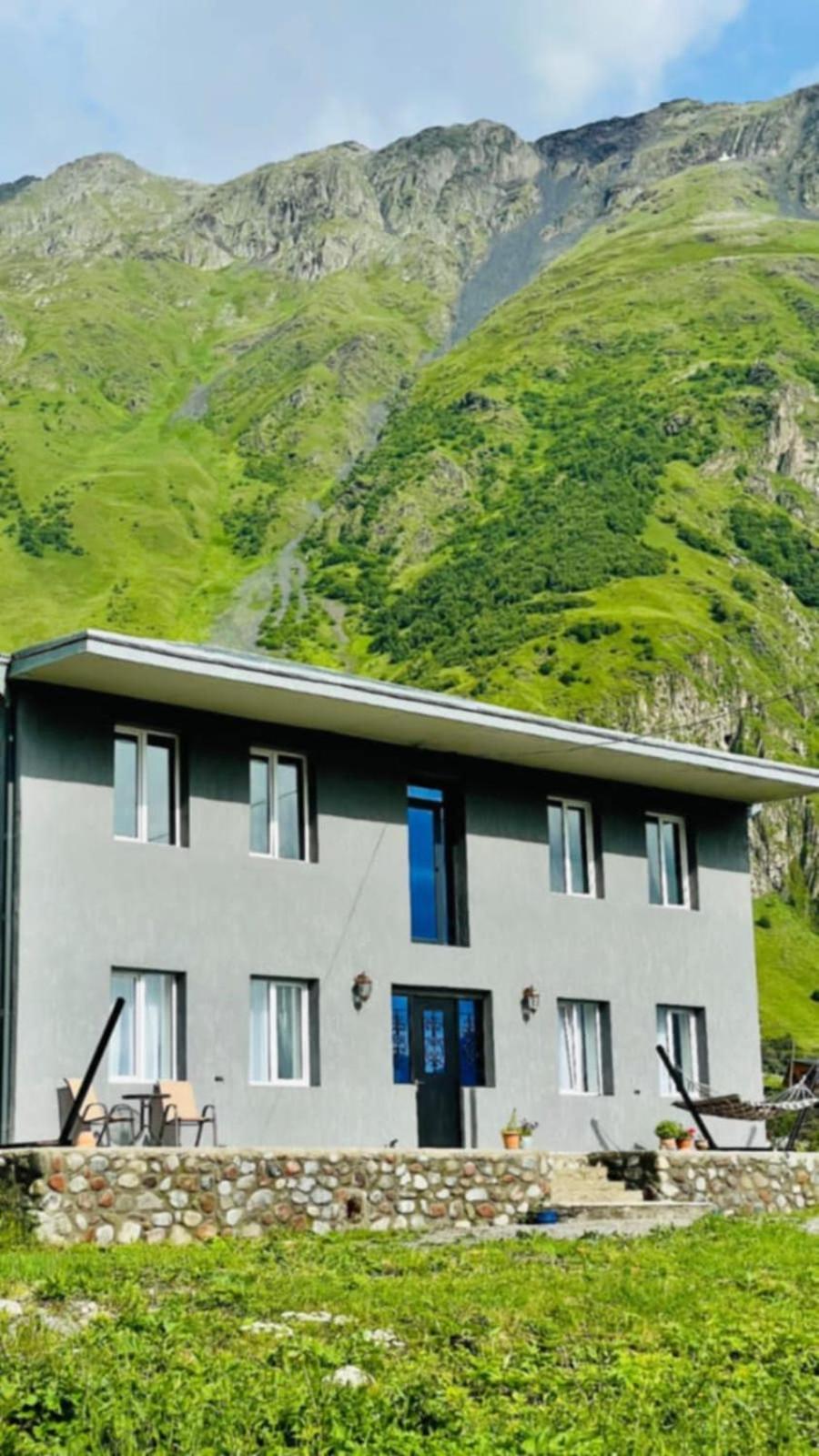 Kazbegi Palace Εξωτερικό φωτογραφία